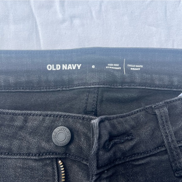 Black Old Navy high rise straight leg jeans - Picture 4 of 6